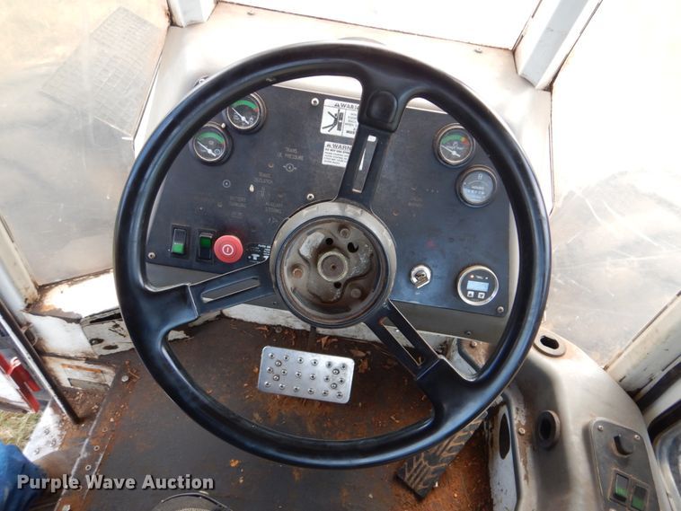 image for item DI2281 Prentice 2432 skidder