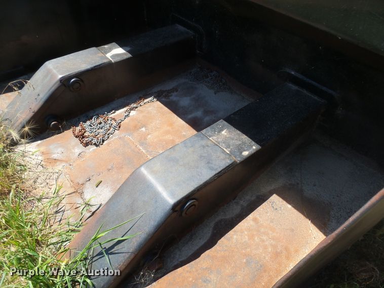 image for item DX9206 Tink roll-out bucket