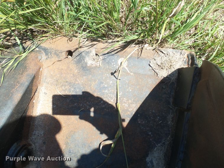 image for item DX9206 Tink roll-out bucket