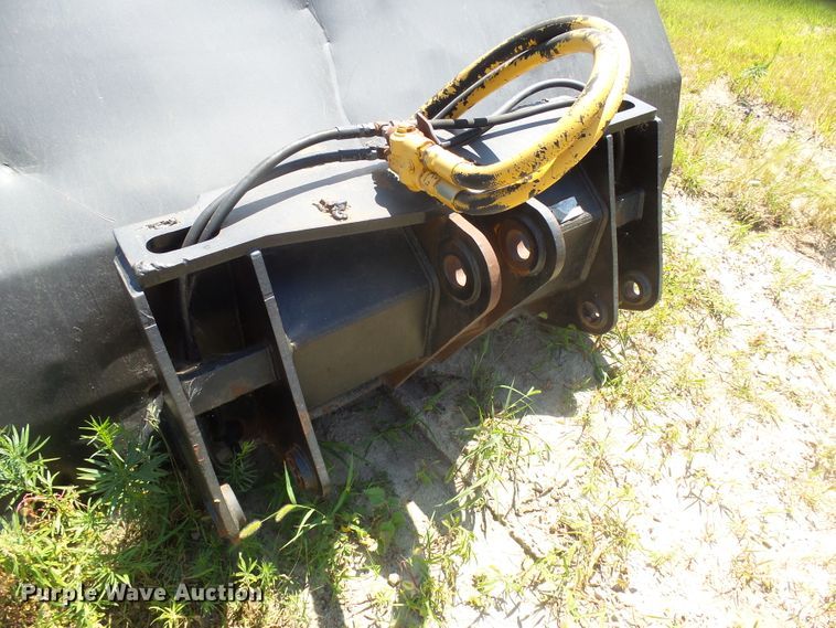 image for item DX9206 Tink roll-out bucket