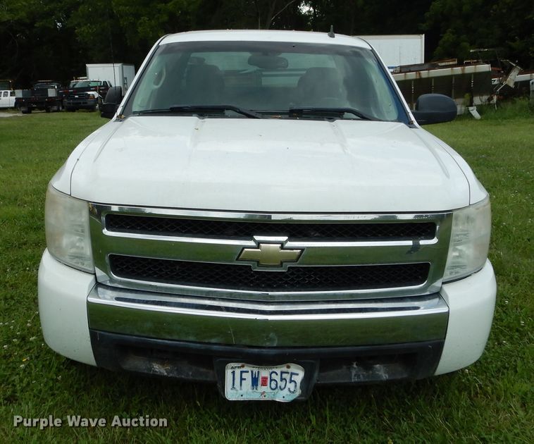 image for item EK9039 2008 Chevrolet Silverado 1500 Ext. Cab pickup truck
