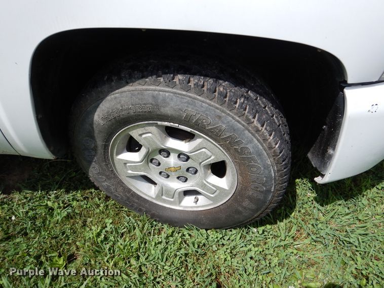 image for item EK9039 2008 Chevrolet Silverado 1500 Ext. Cab pickup truck