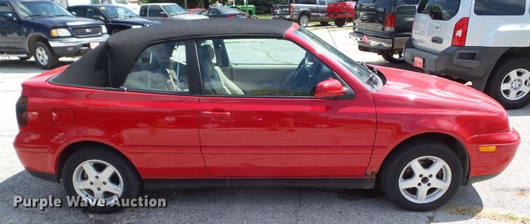image for item EM9804 1999 Volkswagen Cabrio convertible