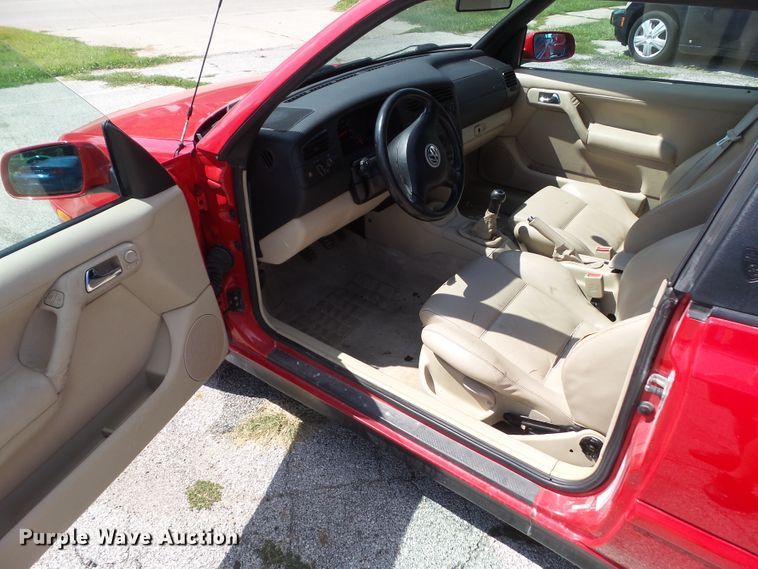image for item EM9804 1999 Volkswagen Cabrio convertible