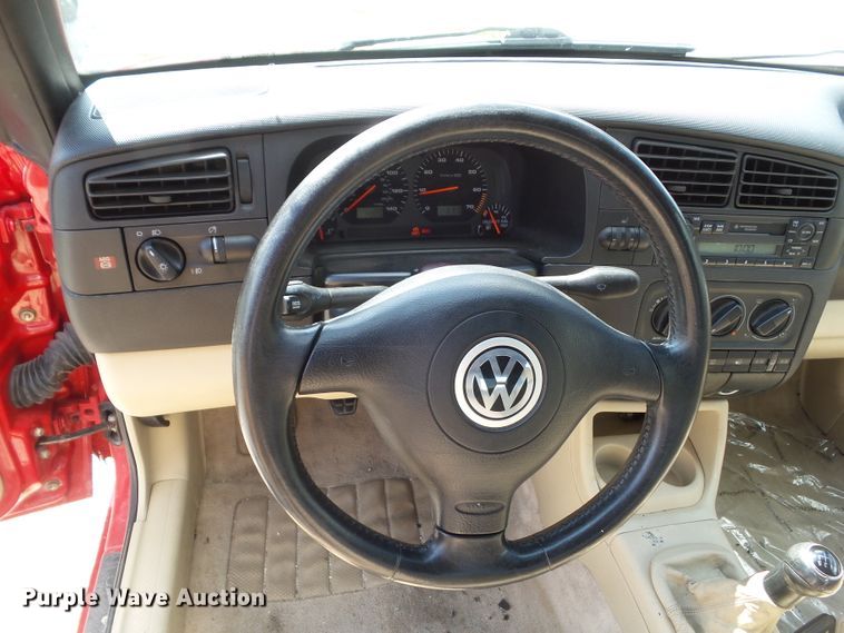 image for item EM9804 1999 Volkswagen Cabrio convertible