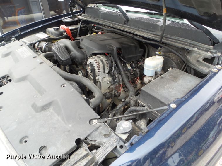 image for item EM9805 2008 Chevrolet Silverado 1500 Crew Cab pickup truck