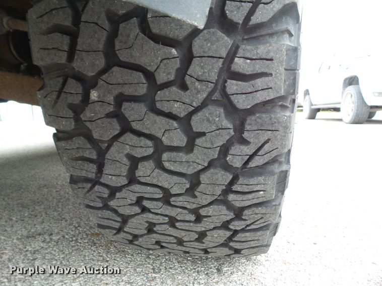 image for item EM9805 2008 Chevrolet Silverado 1500 Crew Cab pickup truck