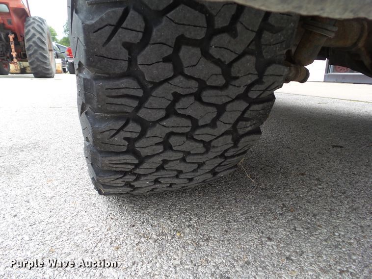 image for item EM9805 2008 Chevrolet Silverado 1500 Crew Cab pickup truck