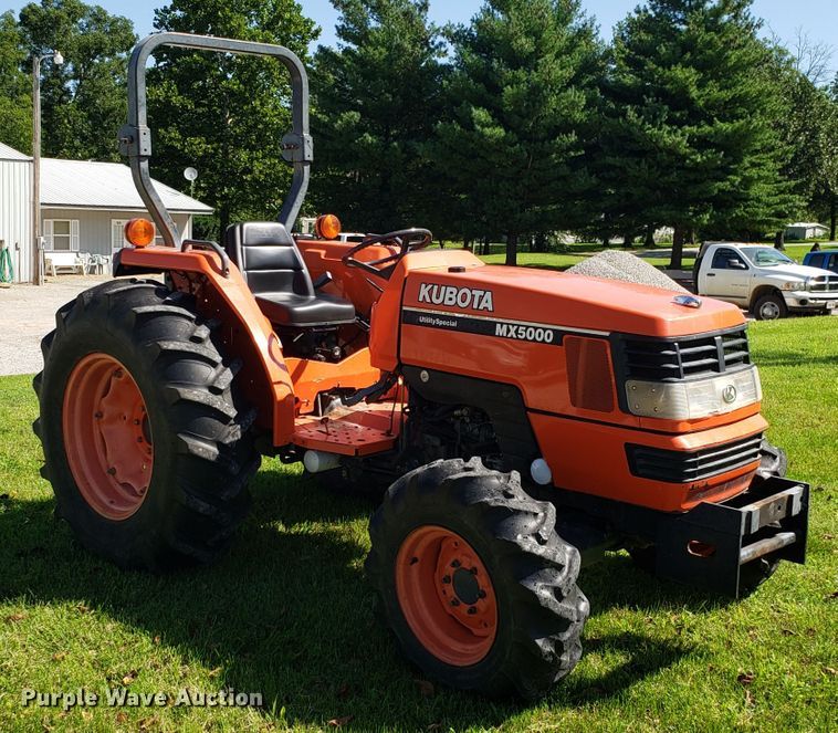 Kubota MX5000 MFWD tractor in Nevada, MO Item ET9830 sold Purple Wave