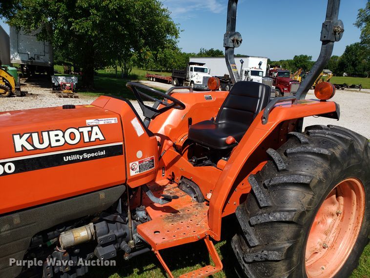 image for item ET9830 Kubota MX5000 MFWD tractor