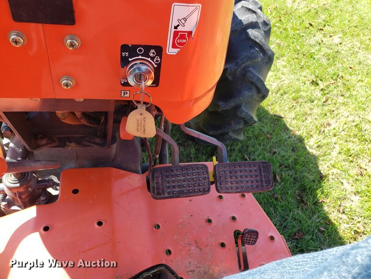 image for item ET9830 Kubota MX5000 MFWD tractor