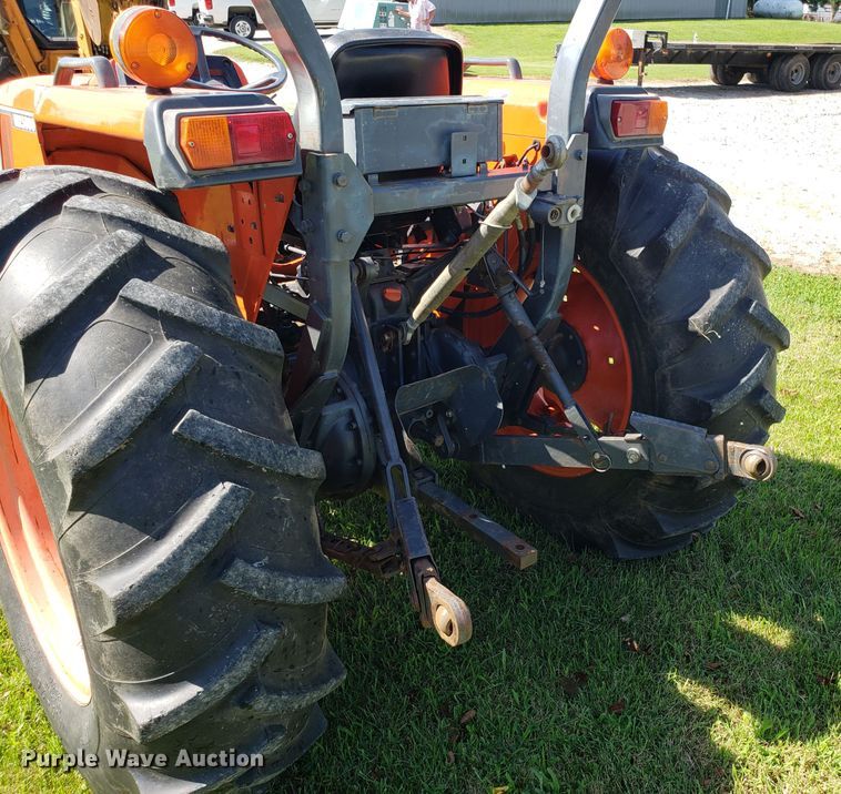 image for item ET9830 Kubota MX5000 MFWD tractor