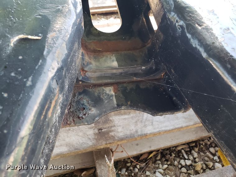 image for item ET9832 Fifth wheel plate