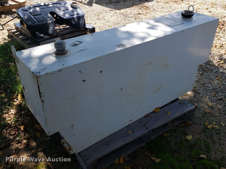 image for item ET9833 Auxiliary fuel tank