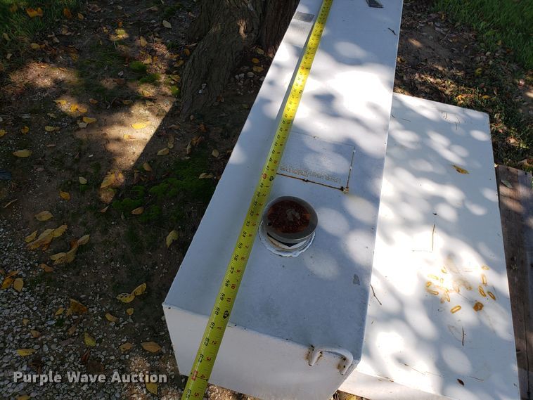 image for item ET9833 Auxiliary fuel tank