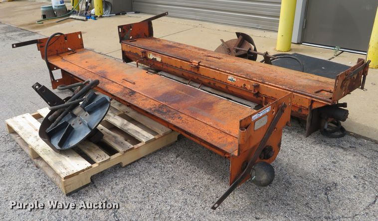 image for item EV9732 (2) end gate spreaders