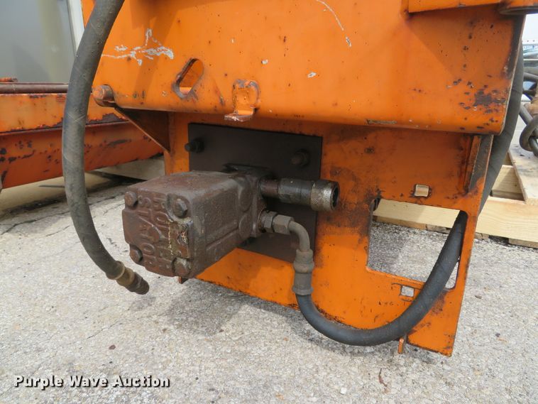 image for item EV9732 (2) end gate spreaders