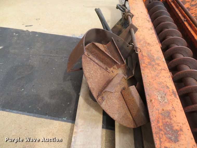 image for item EV9732 (2) end gate spreaders