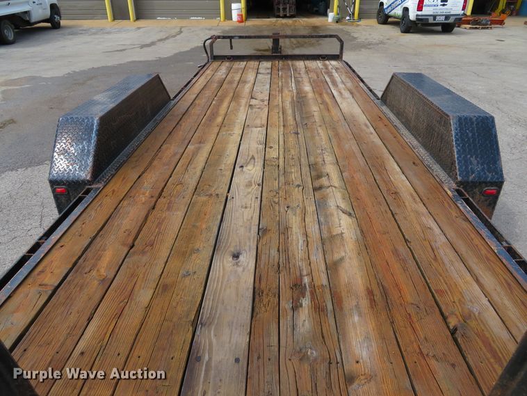 image for item EV9735 2005 Corn Pro UT-18H utility trailer