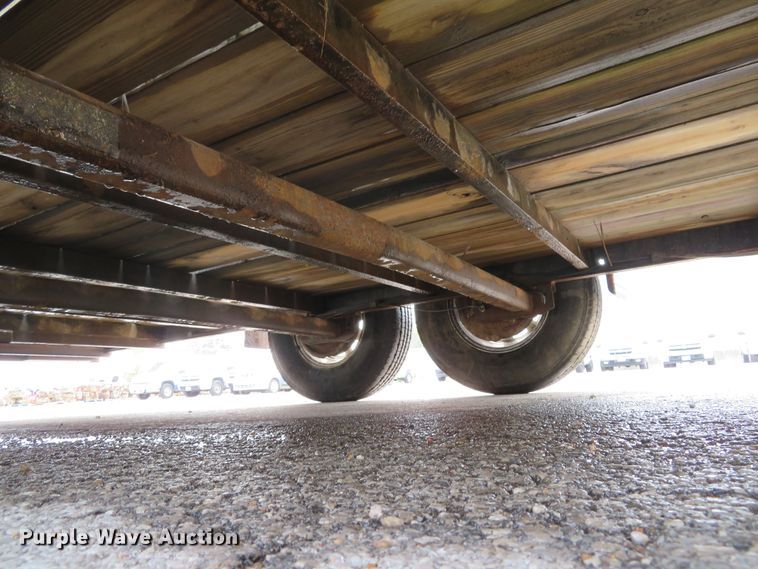 image for item EV9735 2005 Corn Pro UT-18H utility trailer