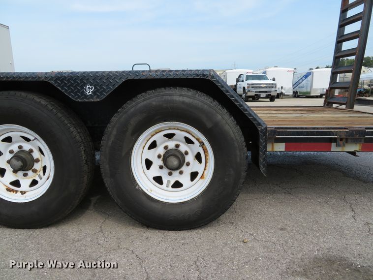 image for item EV9735 2005 Corn Pro UT-18H utility trailer