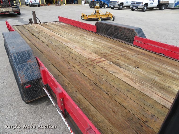 image for item EV9736 1999 Corn Pro UT-18H equipment trailer