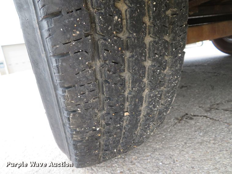 image for item EV9736 1999 Corn Pro UT-18H equipment trailer