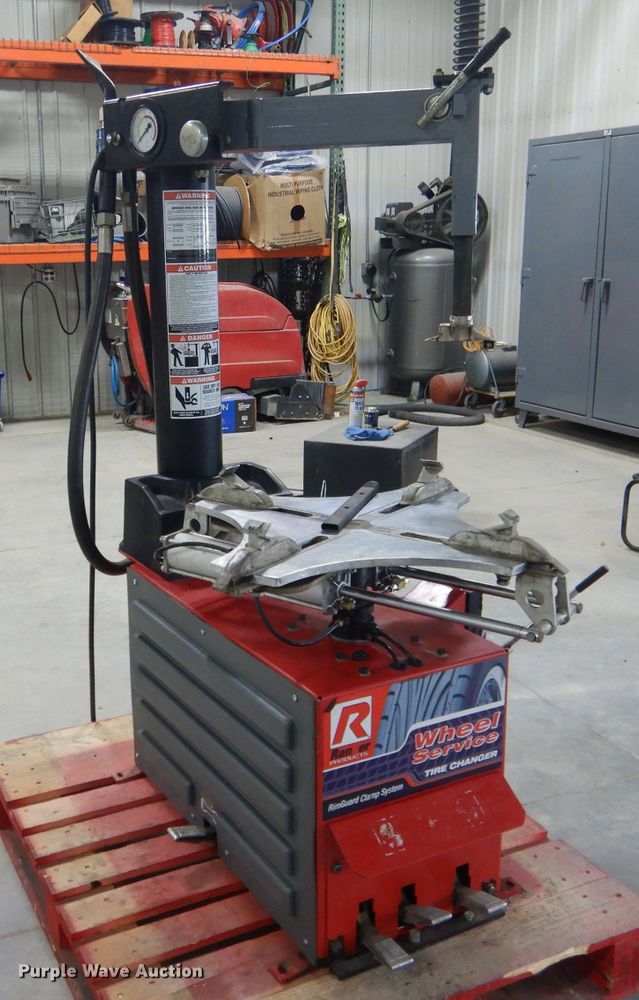 image for item FA9294 Ranger 980X rim clamp tire machine