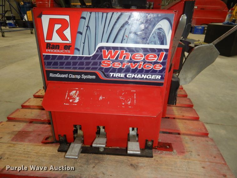 image for item FA9294 Ranger 980X rim clamp tire machine