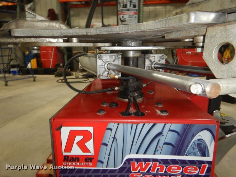 image for item FA9294 Ranger 980X rim clamp tire machine