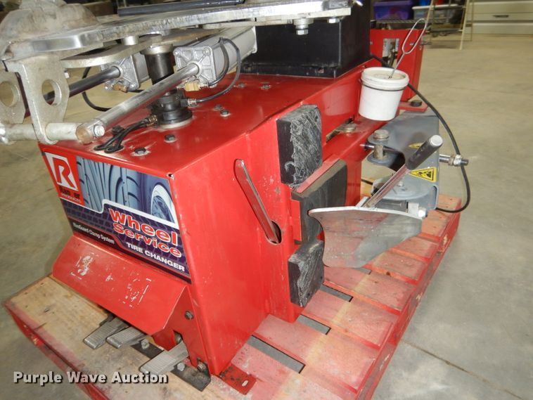 image for item FA9294 Ranger 980X rim clamp tire machine