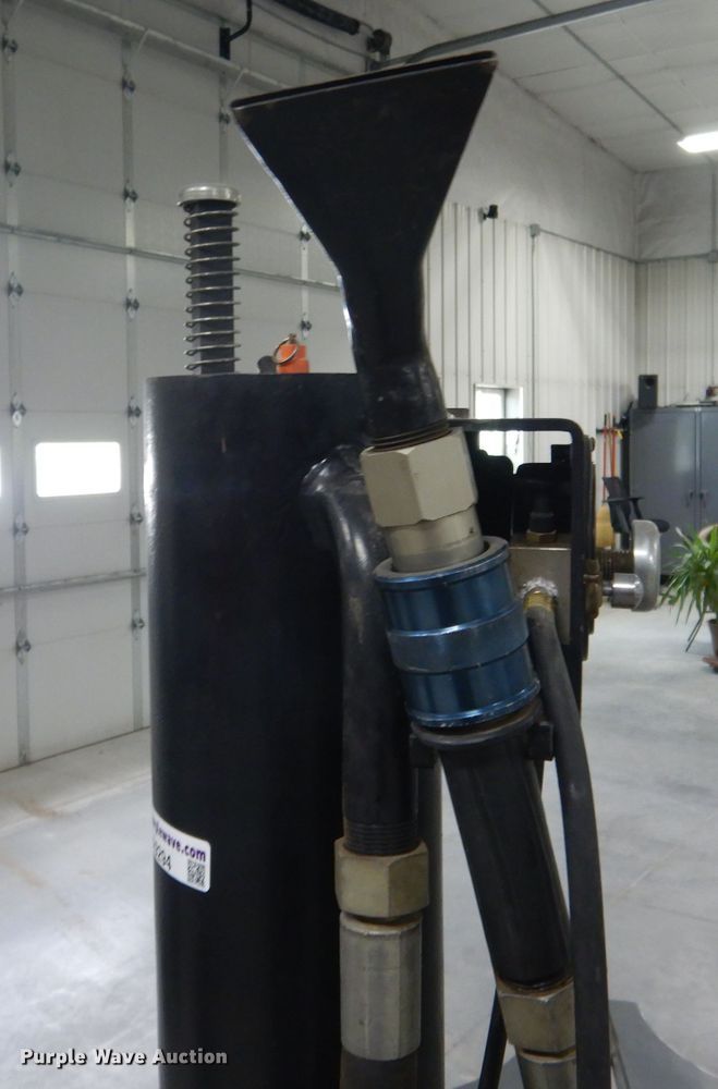 image for item FA9294 Ranger 980X rim clamp tire machine