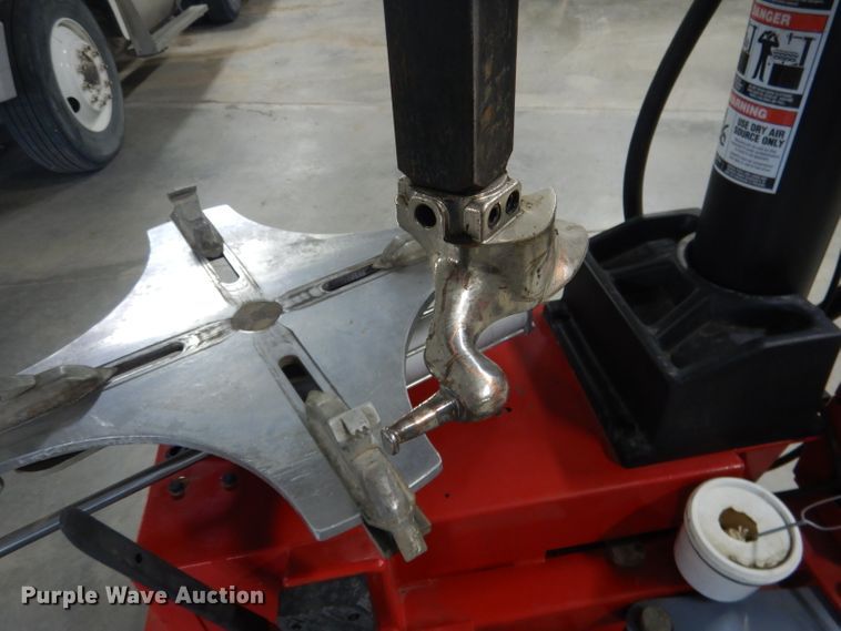 image for item FA9294 Ranger 980X rim clamp tire machine