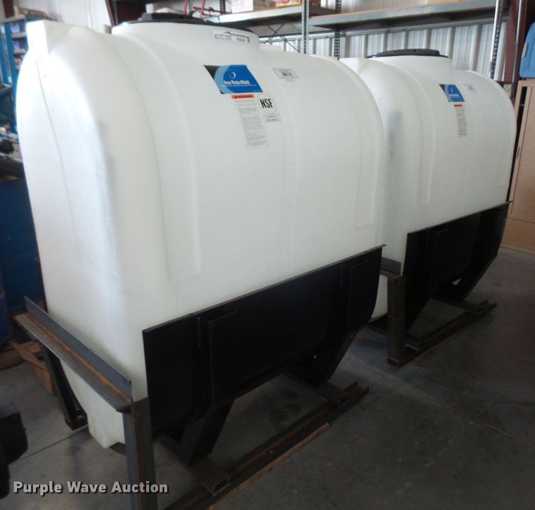 image for item FB9250 (2) Ace Roto-Mold saddle tanks