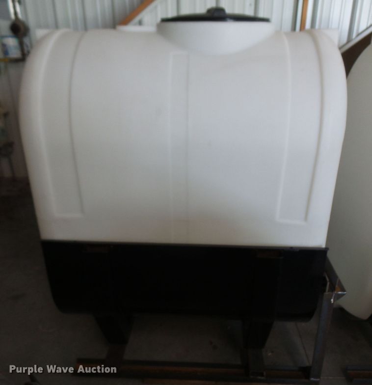 image for item FB9250 (2) Ace Roto-Mold saddle tanks