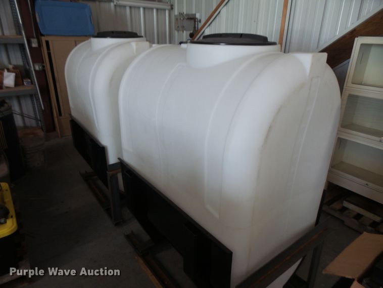 image for item FB9250 (2) Ace Roto-Mold saddle tanks