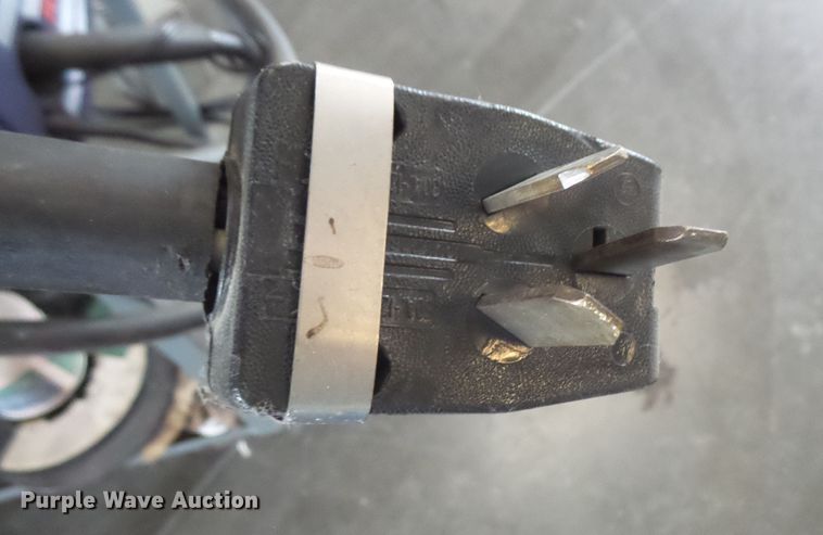 image for item FB9251 Hobart Handler 180 mig welder