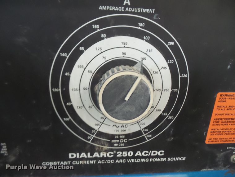 image for item FB9252 Miller Dialarc 250 AC/DC welder