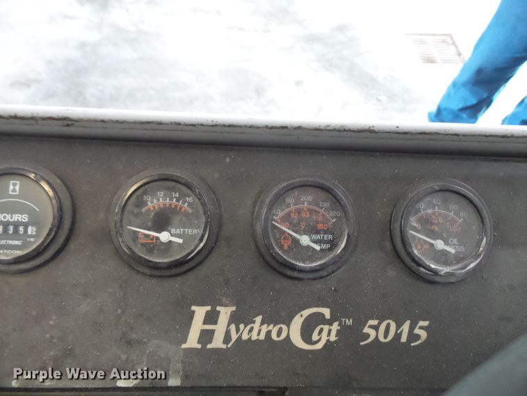 image for item FB9259 Advance Hydrocat 5015 floor scrubber