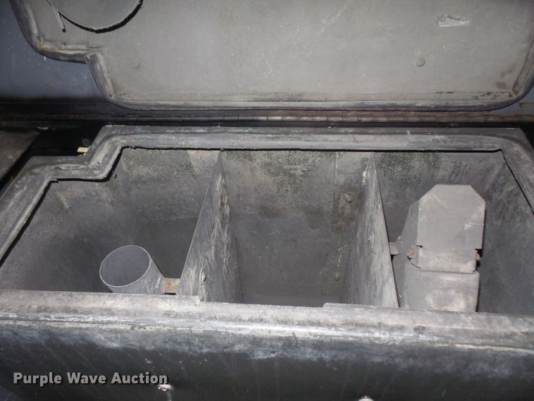 image for item FB9259 Advance Hydrocat 5015 floor scrubber