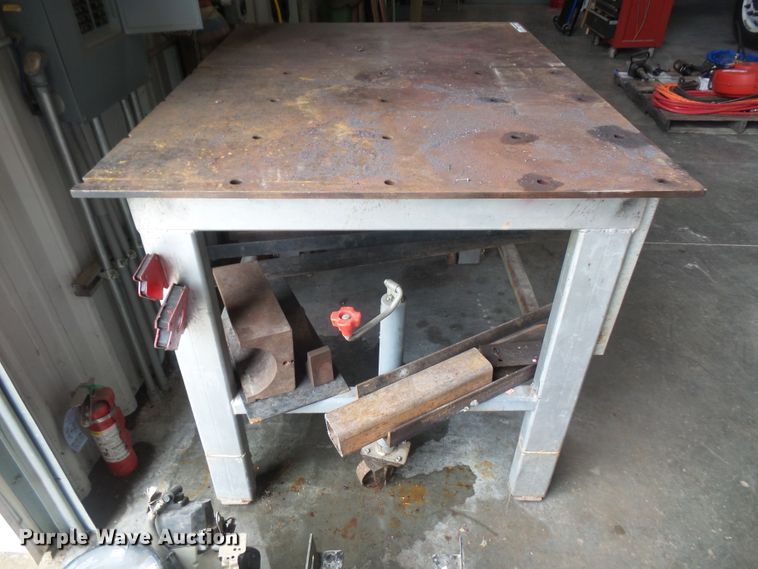 image for item FB9264 Steel welding table