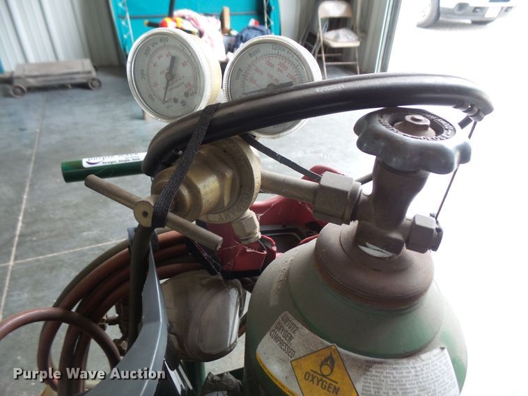 image for item FB9265 Victor torch