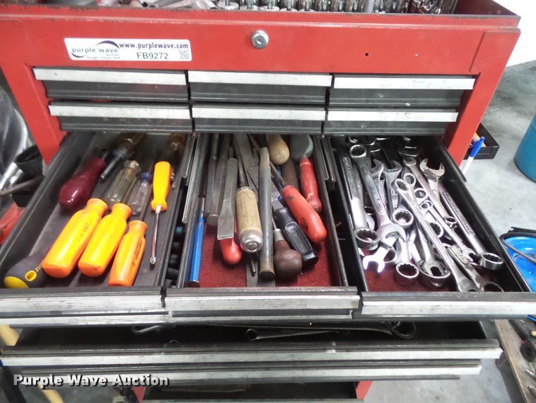 image for item FB9272 Toolbox with tools
