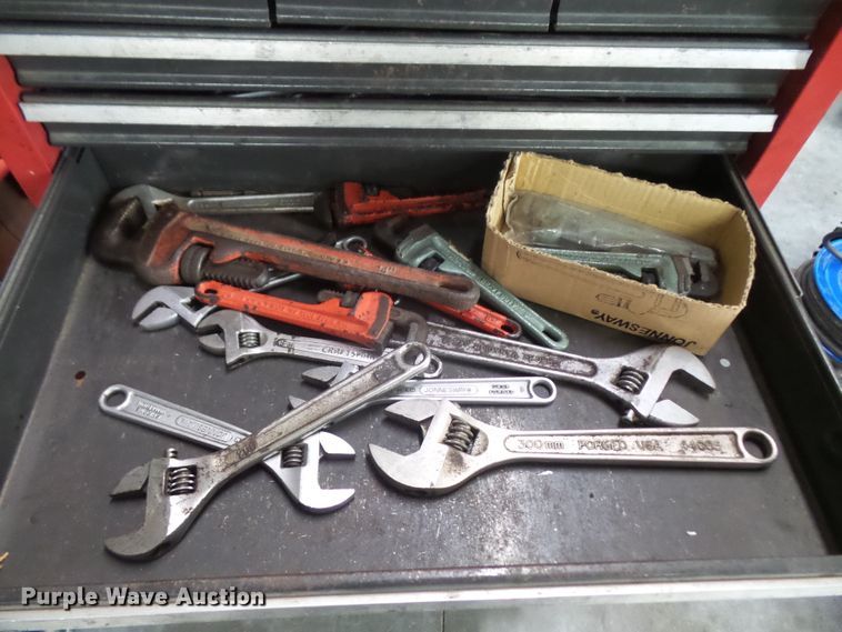 image for item FB9272 Toolbox with tools