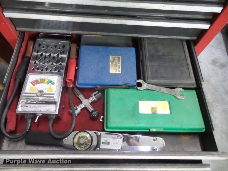 image for item FB9272 Toolbox with tools