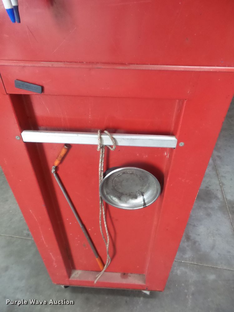 image for item FB9272 Toolbox with tools