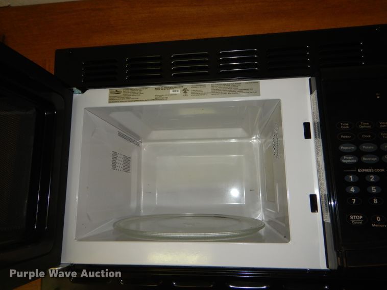 image for item FC9845 2015 Keystone Springdale camper