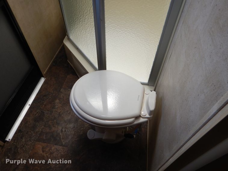 image for item FC9845 2015 Keystone Springdale camper