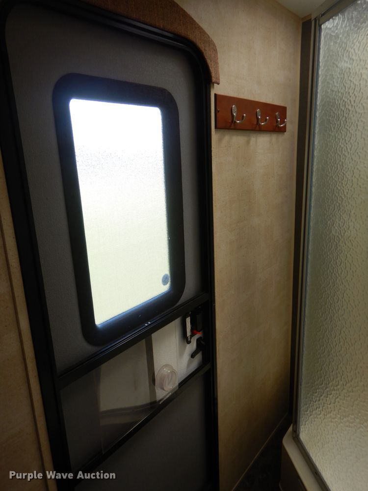 image for item FC9845 2015 Keystone Springdale camper