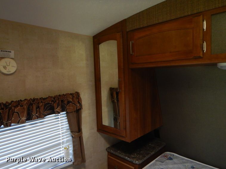 image for item FC9845 2015 Keystone Springdale camper